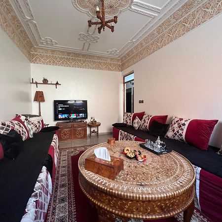 אסאוירה Youss Appartement מראה חיצוני תמונה